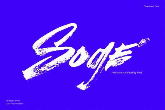 Soge: A Handwritten Script Font for Campaigns